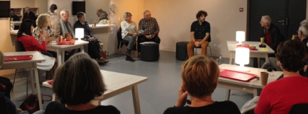 Café philo : Qui se cache derrière le masque ?