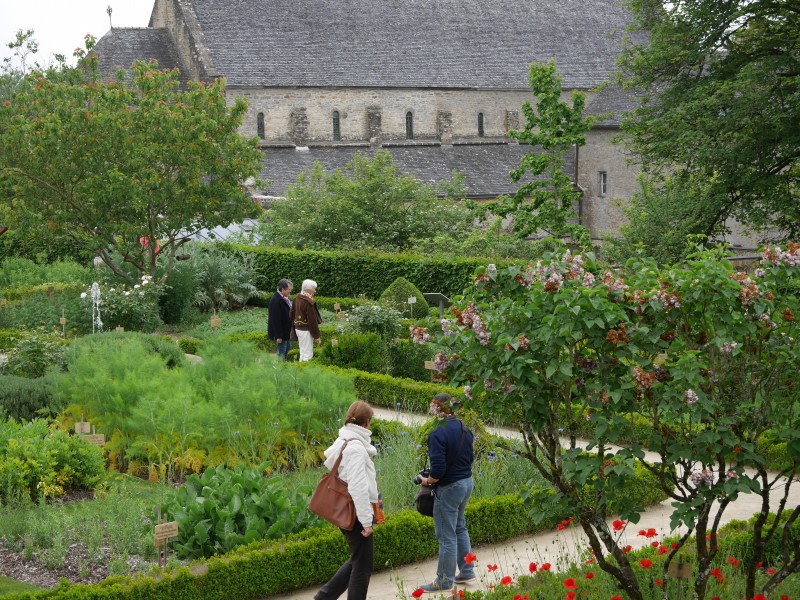 Les plaisirs au jardin