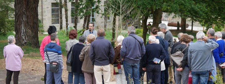 Daoulas-Balade aux jardins-AdutesGroupeAdulHandiSociaux