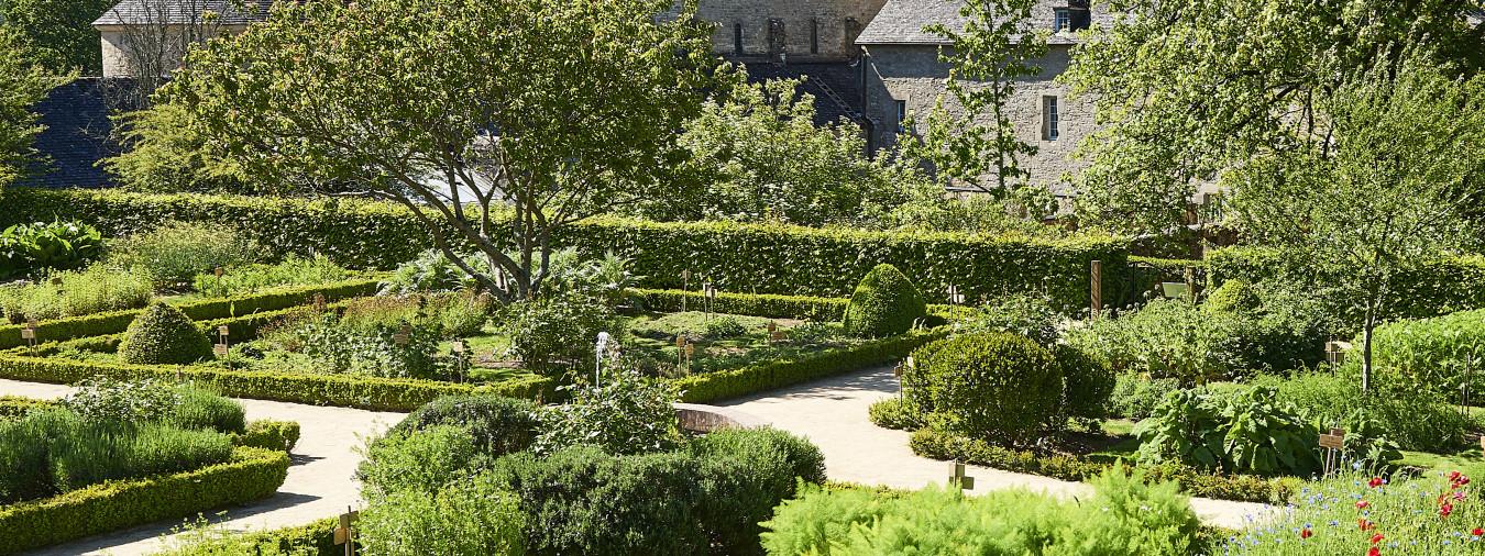 Daoulas - Balade aux jardins - groupes1