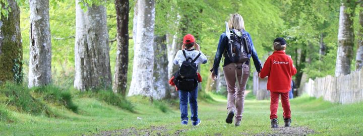 Relec - handi - école - CL - Famille - Sortir dehors à l'Abbaye du Relec